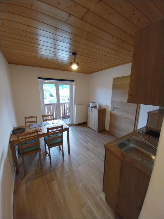 Apartments At Klemen Zgornje Gorje Buitenkant foto